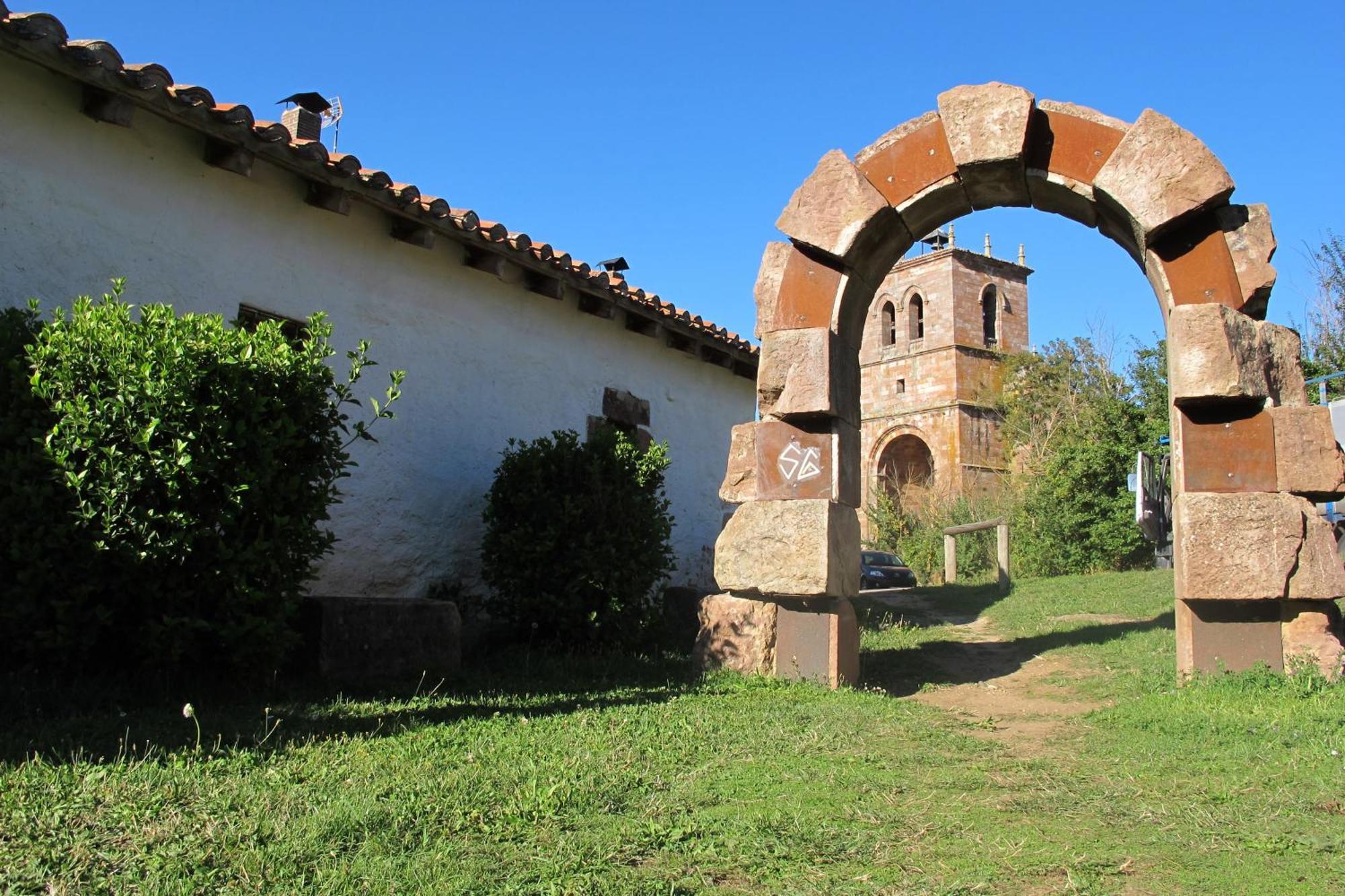 Hotel Rural Casa De Las Campanas Салинас-де-Писуэрга Экстерьер фото